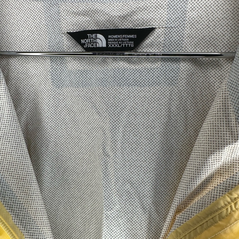 The North Face Women's Unlined Light Yellow Rain Jacket XXXL - Picture 7 of 7